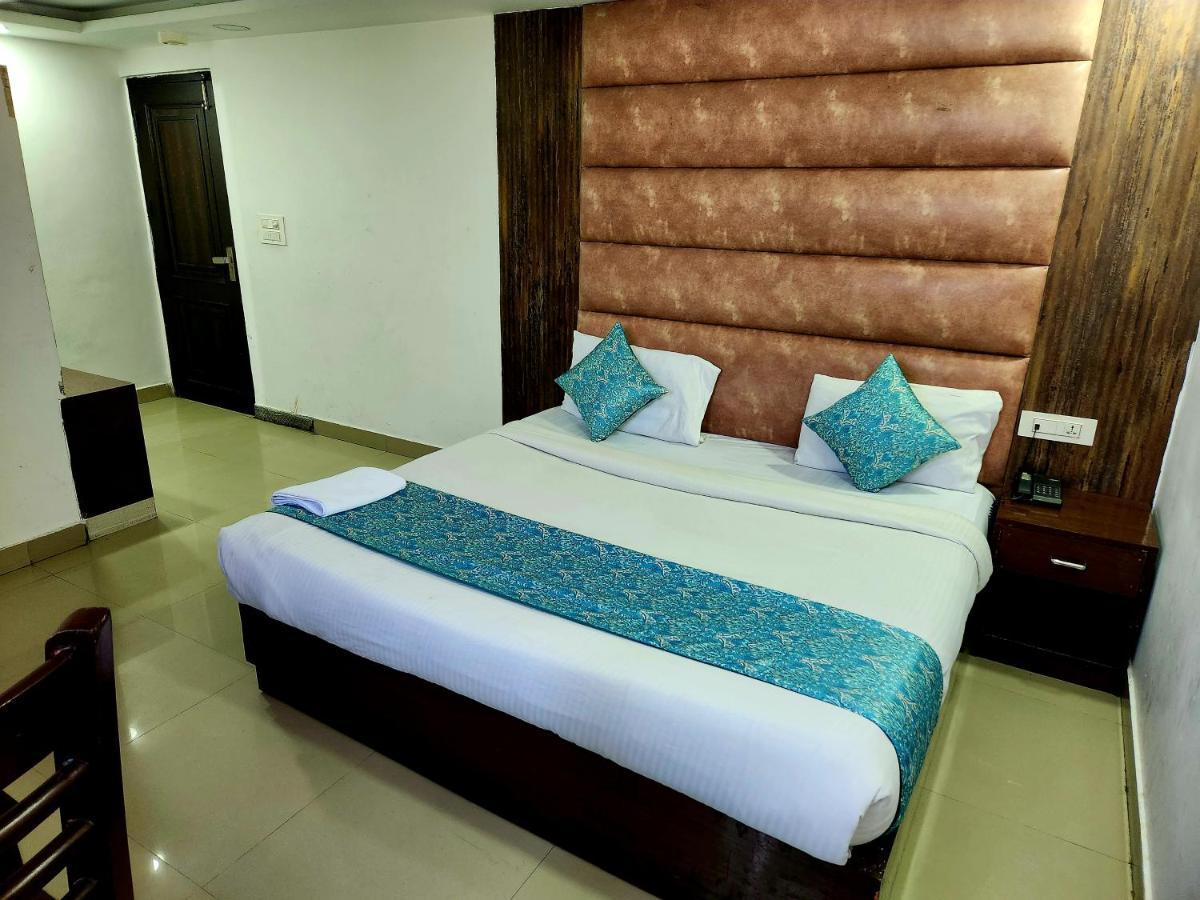 Hotel Krone Near Igi Airport Delhi 뉴델리 외부 사진