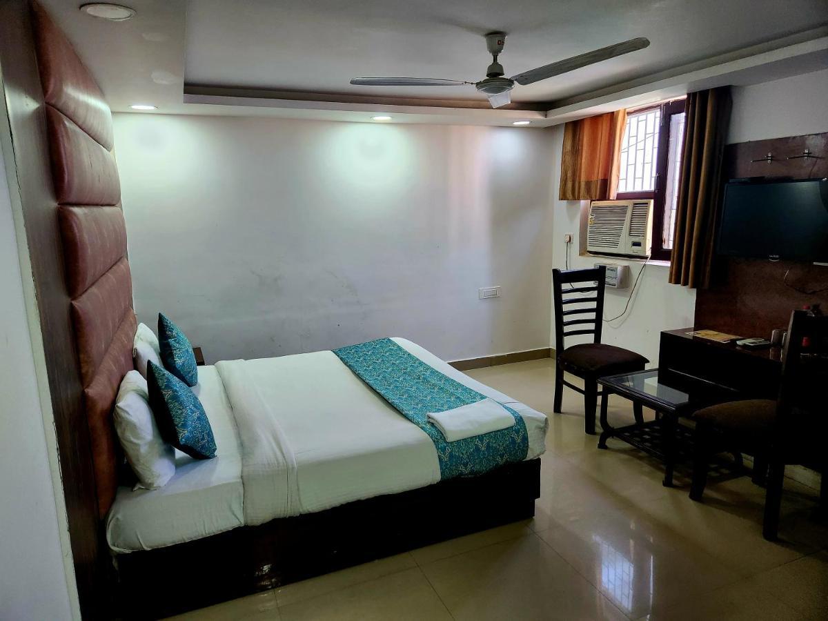 Hotel Krone Near Igi Airport Delhi 뉴델리 외부 사진